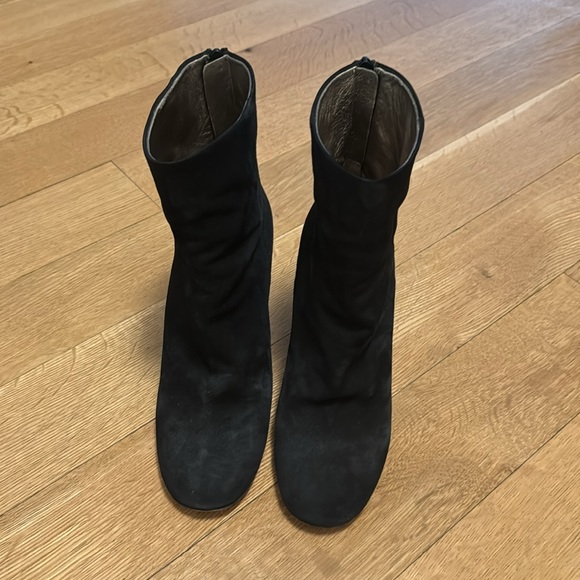 Isabel Marant Suede Boot - Picture 2 of 5
